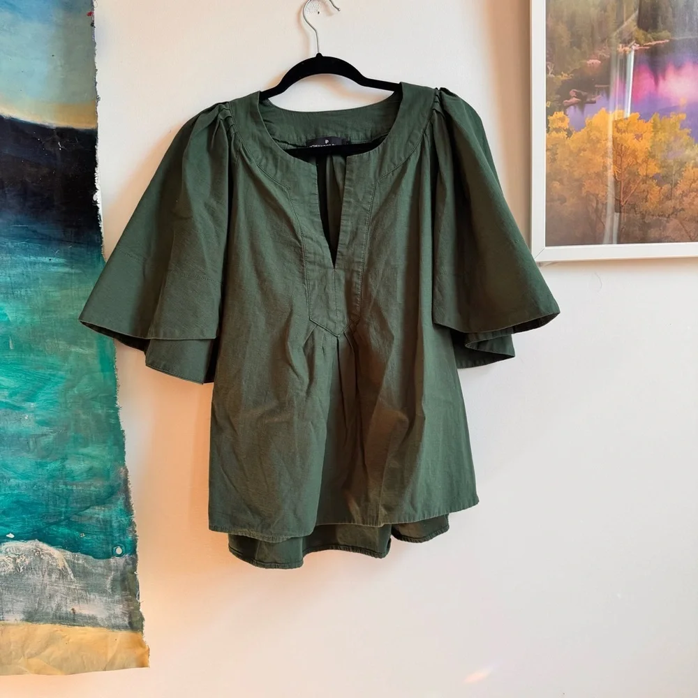 Pomander Place Finley flutter sleeve top green Large - Picture 2 of 6